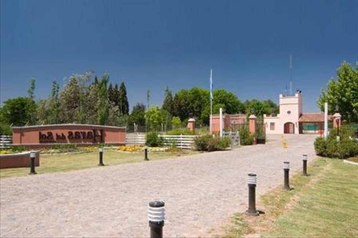 Casa T4 em Pilar, Argentina N.º 85062