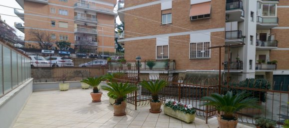 3 rooms Apartment in Rome, Italy No. 46847 19