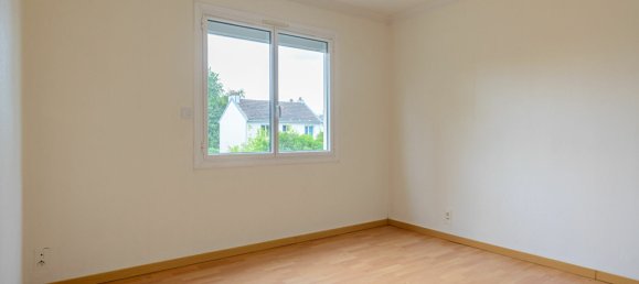 3 bedrooms House in Sainte-Luce-sur-Loire, France No. 281208 6