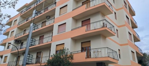 2-salle Propriété commerciale à Ardore, Italy No. 136459 9