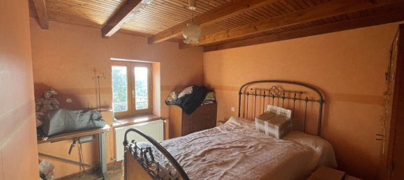 Casa de 4 dormitorios en Cublize, France No. 197601 11