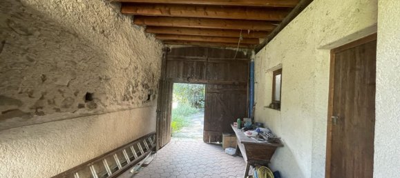 Casa de 4 dormitorios en Cublize, France No. 197601 16