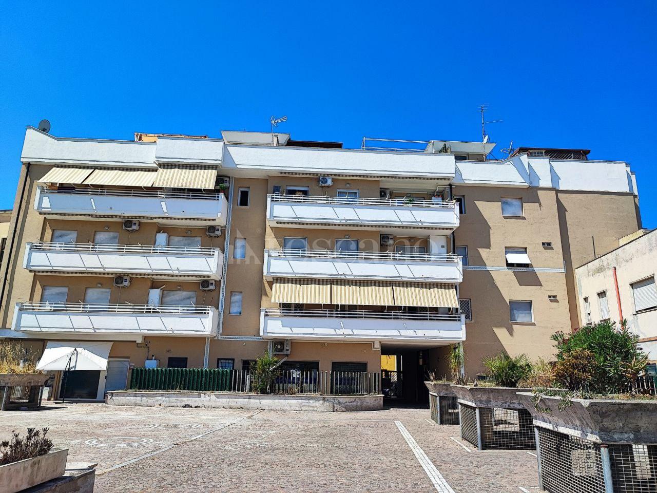 3غرفة شقة في Nettuno, Italy رقم 324983