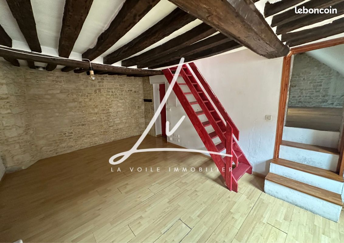2 rooms Duplex in Caen, France No. 358229