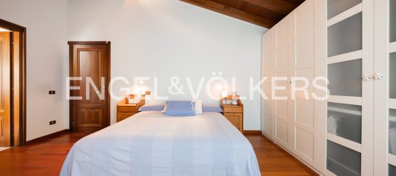 Вилла с 10 комнатами в Монте Сан Пьетро, Италия № 261618 33