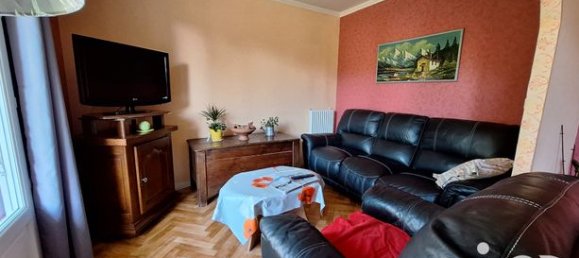 4 rooms Apartment in Evreux, France No. 360479 3