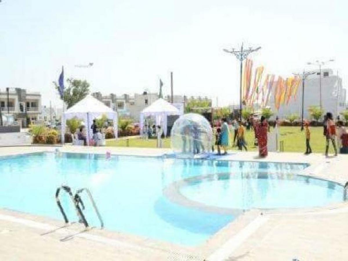 Grundstück in Indore, India, Nr. 32169