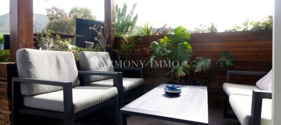 141m² Commercial property in Ajaccio, France No. 359517 4