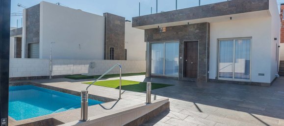 Villa de 3 dormitorios en Orihuela, Spain No. 6353 11