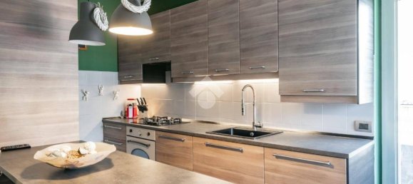 2 Schlafzimmer Wohnung in Pescate, Italy, Nr. 287497 10