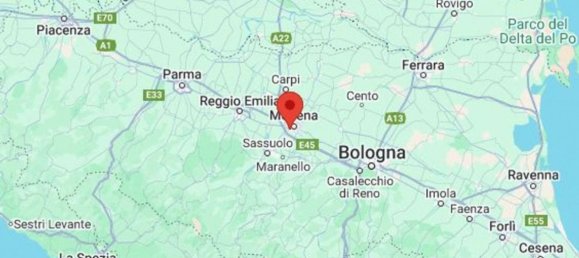 2286m² Commercial property in Modena, Italy No. 372513 7