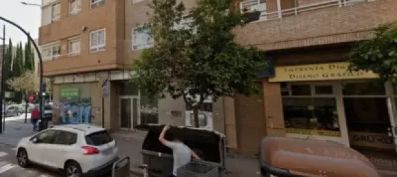 171m² Commercial property in Valencia, Spain No. 174229 30