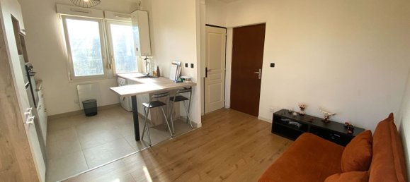 Apartamento de 1 dormitorio en Dijon, France No. 200509 3