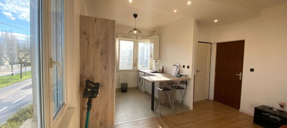 Apartamento de 1 dormitorio en Dijon, France No. 200509 4