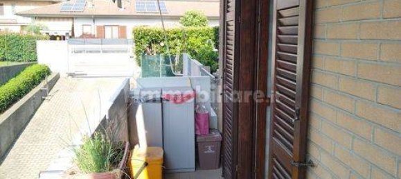 2 Schlafzimmer Wohnung in Lazzate, Italy, Nr. 162382 10