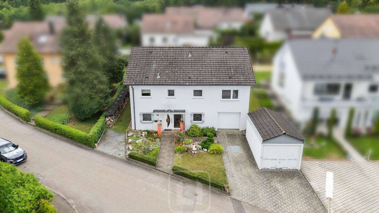 5 bedrooms House in Enzkreis, Germany No. 240599