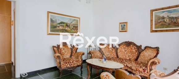 3 rooms Apartment in Genoa, Italy No. 171965 4