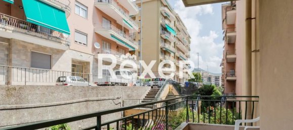 3 rooms Apartment in Genoa, Italy No. 171965 22