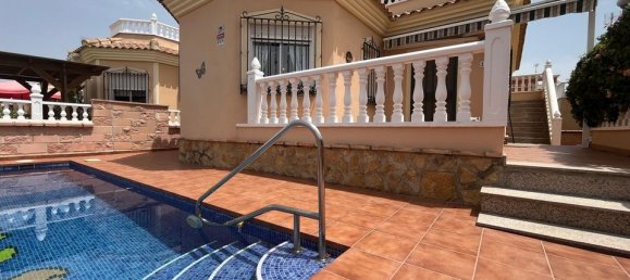 Villa de 2 dormitorios en Almoradí, Spain No. 178180 4