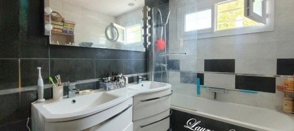 4 bedrooms House in Peujard, France No. 97366 13