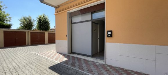 30m² Office in Granarolo dell'Emilia, Italy No. 269852 7