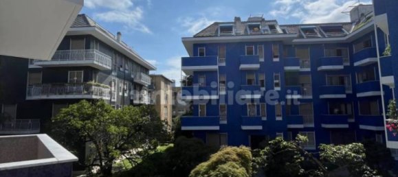 2 bedrooms Apartment in Milan, Italy No. 260236 2