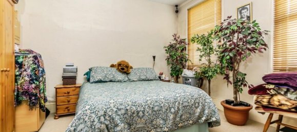 3 chambres Maison à Croydon, United Kingdom No. 7987 9