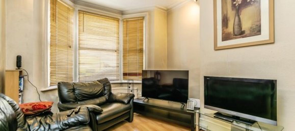 3 chambres Maison à Croydon, United Kingdom No. 7987 2