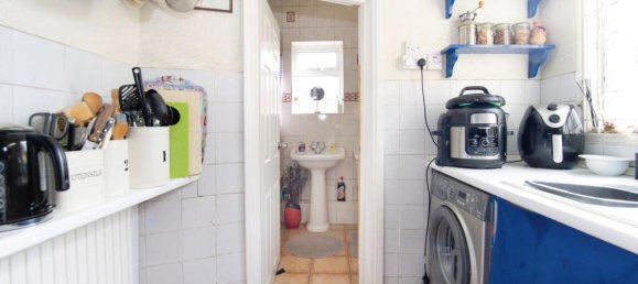 3 chambres Maison à Croydon, United Kingdom No. 7987 8