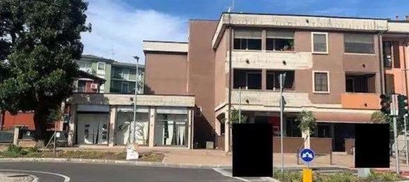 Apartamento de 4 divisões em Gaggiano, Italy N.º 8173 19