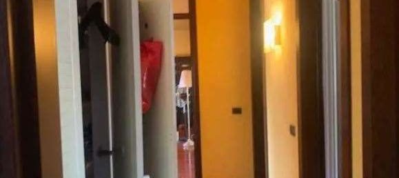 Apartamento de 4 divisões em Gaggiano, Italy N.º 8173 21