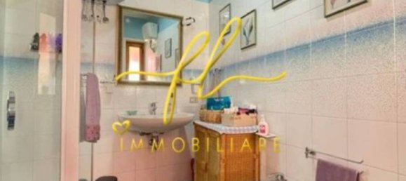 2 bedrooms Apartment in Pomarance, Italy No. 108973 9