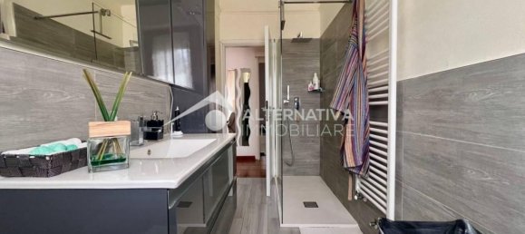 3 rooms Apartment in Cascina, Italy No. 280170 16