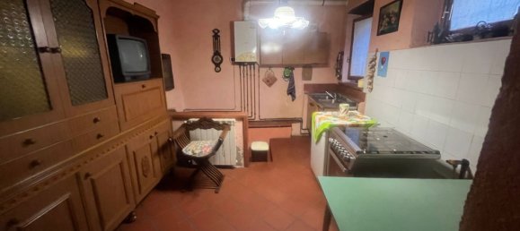 5 rooms House in Capannori, Italy No. 307123 24