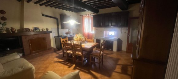 5 rooms House in Capannori, Italy No. 307123 18