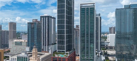 1 Schlafzimmer Gewerbliche Immobilien in Miami, USA, Nr. 614153 3