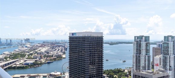 1 Schlafzimmer Gewerbliche Immobilien in Miami, USA, Nr. 614153 19