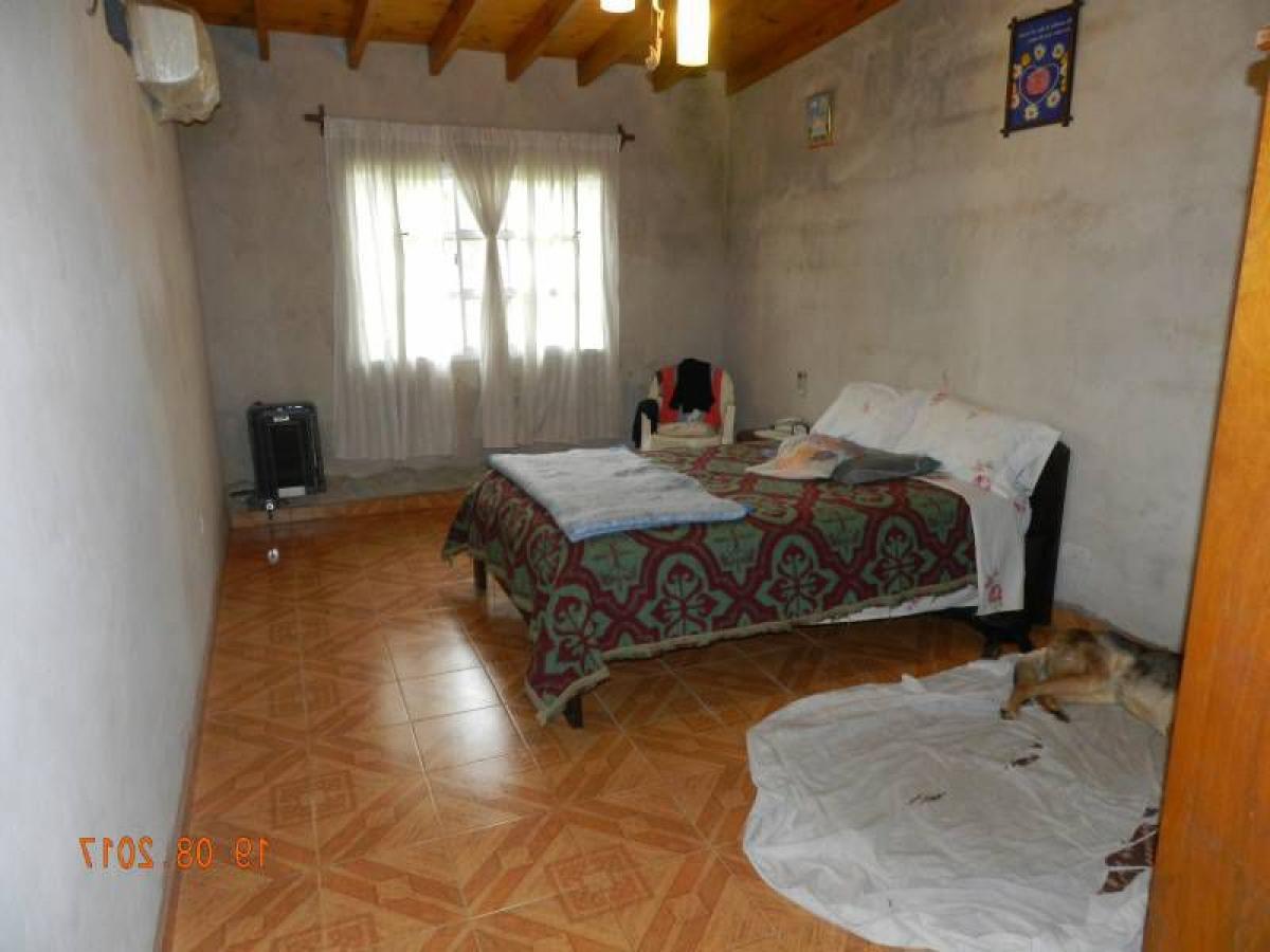 2 bedrooms House in Escobar, Argentina No. 57778