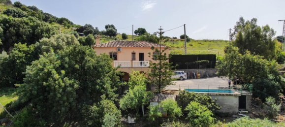 4 bedrooms House in Estepona, Spain No. 137930 32