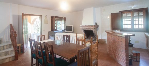 4 bedrooms House in Estepona, Spain No. 137930 9