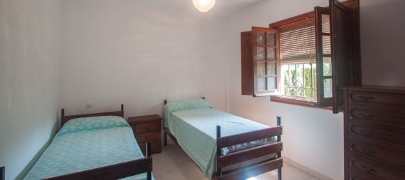 4 bedrooms House in Estepona, Spain No. 137930 12