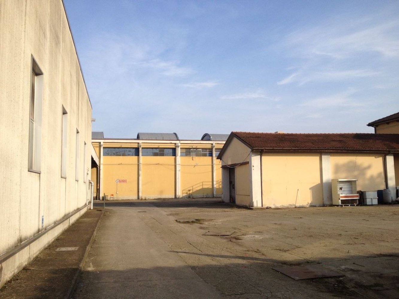 Склад 20000м² в Пьядена Дриццона, Италия № 334526