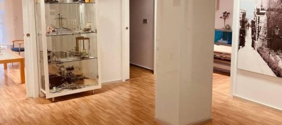 317m² Commercial property in Alicante, Spain No. 168166 9