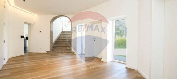 Casa de 9 dormitorios en Cascais, Portugal No. 36192 5