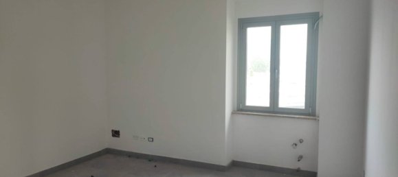  عقار تجاري في Casarano, Italy 280متر مربع رقم 348219 9