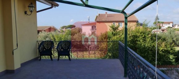 Villa de 2 dormitorios en Ardea, Italy No. 214395 8