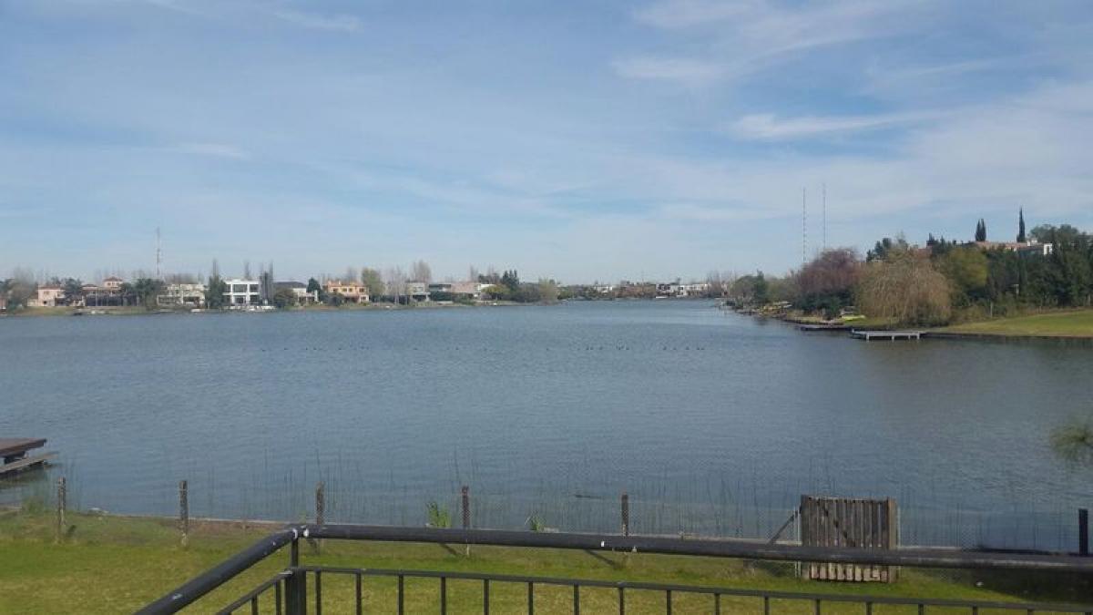 5 chambres Maison à Tigre, Argentina No. 78307