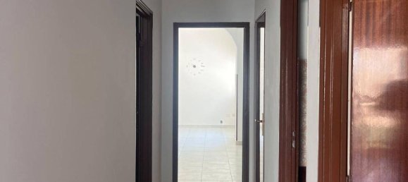 Apartamento de 4 dormitorios en Castelvetrano, Italy No. 345056 6