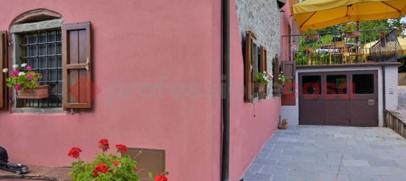 5 rooms House in Castelnuovo di Garfagnana, Italy No. 274906 3