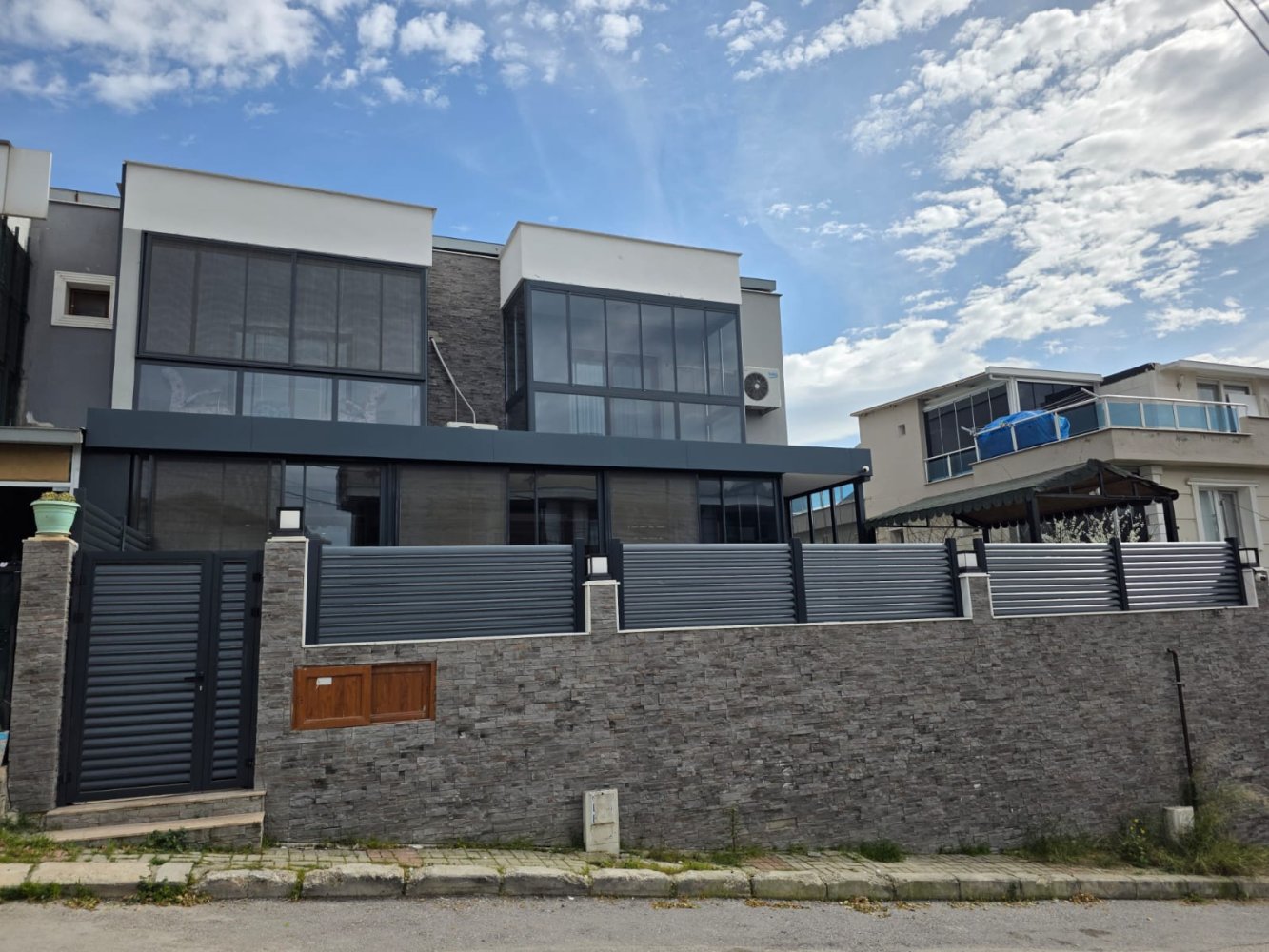 Villa 5+1 in Izmir, Turkey No. 40891